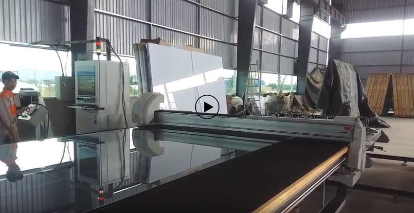 INTERMAC automatic THIEN PHU GLASS  breaking line at DUC HUY GLASS