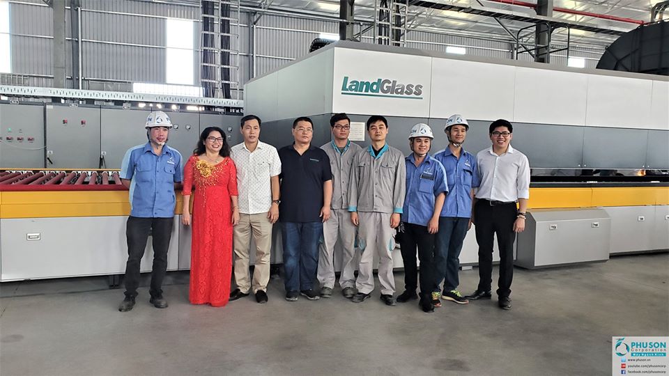 The installation and technology transfer of  LANDGLASS automatic glass tempered glass  at TASON GLASS TECHNOLOGY