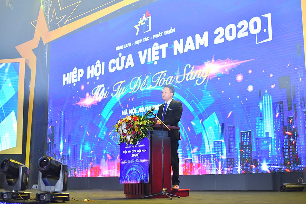 PHU SON Corporation congratulates the success of the 1st Vietnam Door Association Establishment Meeting – Term 2020-2025