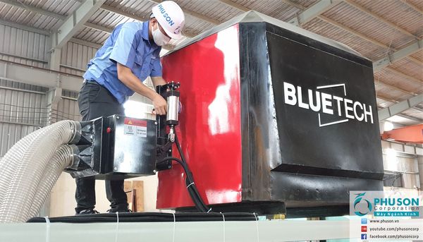 PHU SON Corporation HCM installed and handed over the BLUETECH glass washing and drying machine at THANH HIEN GLASS factory.