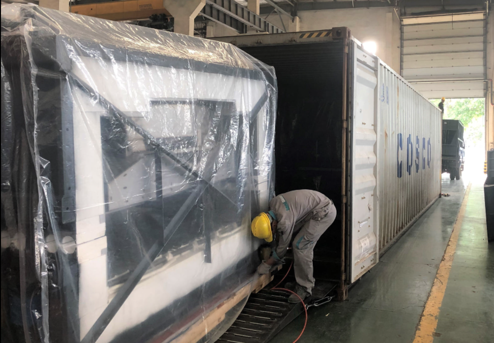 8 containers of 40′ automatic tempered glass production line for BAO TRAN GLASS factory