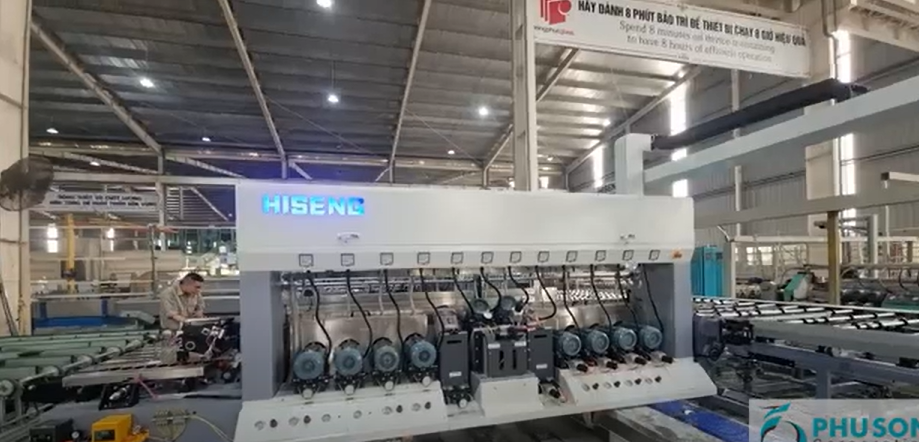 PHU SON Corporation has completed the installation and transfer of HISENG super-fast double-edging line and BLUETECH washing machine at HONG PHUC GLASS factory